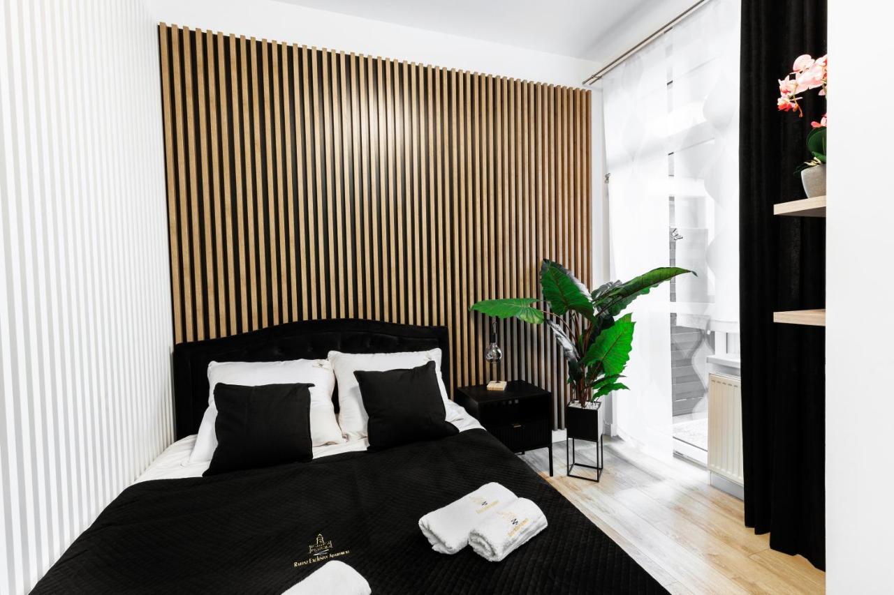 Ratusz Exclusive Apartment- Przy Ratuszu *